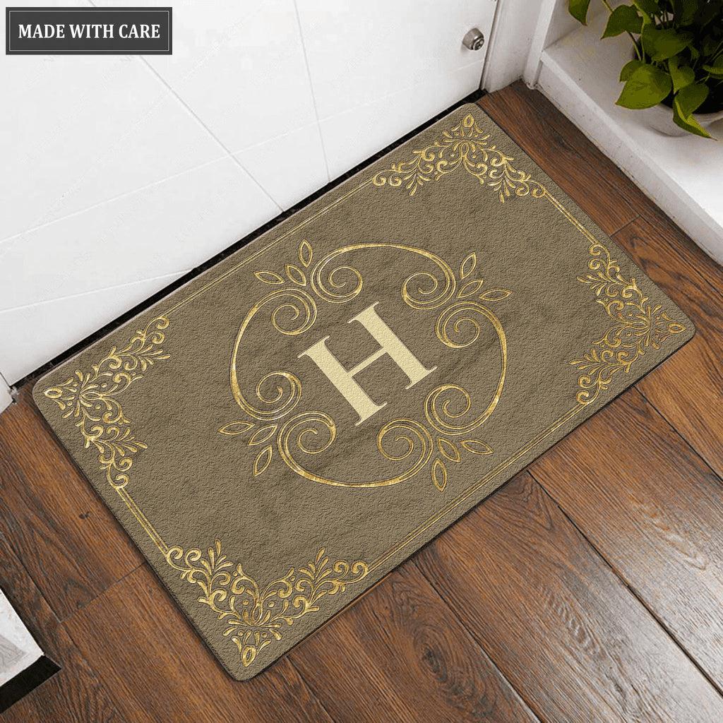 Printfamily L53 Royal Monogram The First Letter of Family Name Personalized Doormat