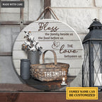 Personalized Blessed Family Circle Sign
